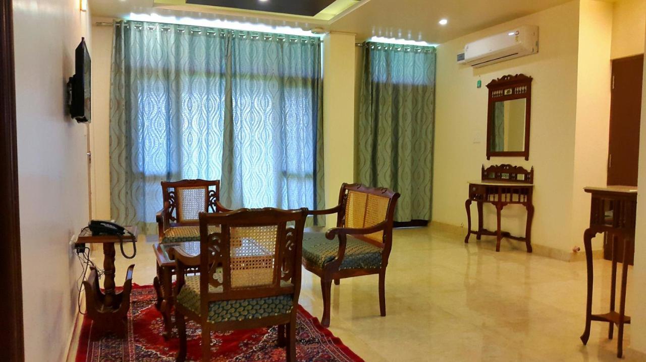 Raj Regency Hotel Jaipur Exterior photo